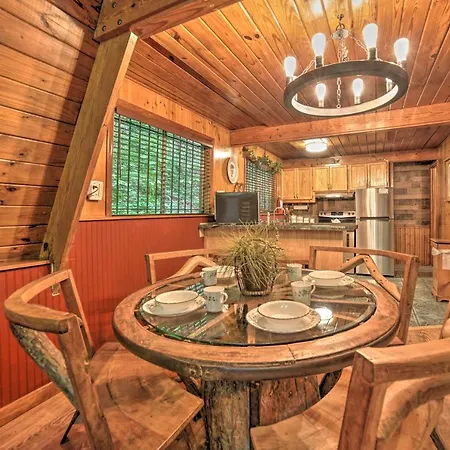 A-Frame Gatlinburg Cabin With Deck And Private Hot Tub Exterior photo