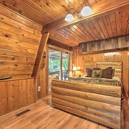 A-Frame Gatlinburg Cabin With Deck And Private Hot Tub Exterior photo